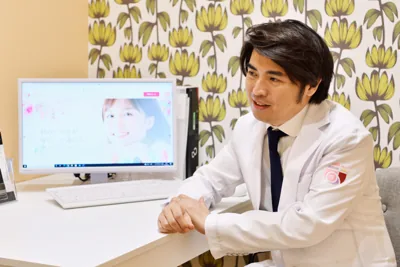 医師 加藤成貴